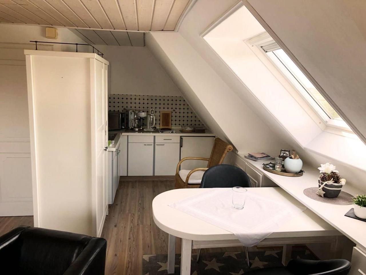 Sylter-Diek-Hus-Sissy-Apartment Westerland Exterior foto